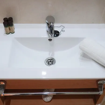 Costabella 3*