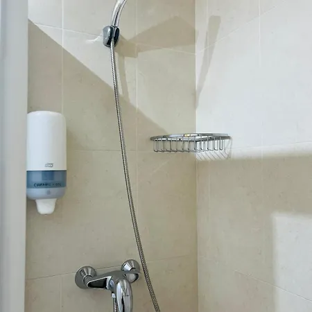 Costabella ゲストハウス 3*