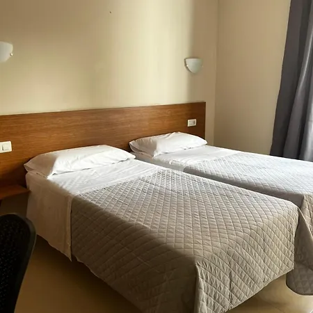 Costabella 3*
