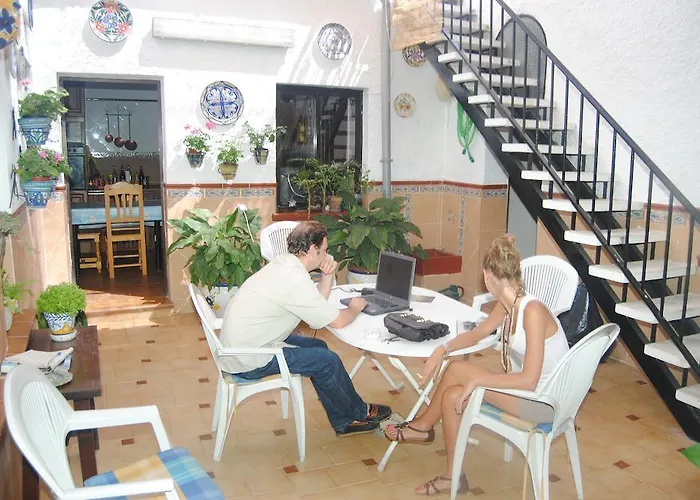 Costabella بيت ضيافة 2*